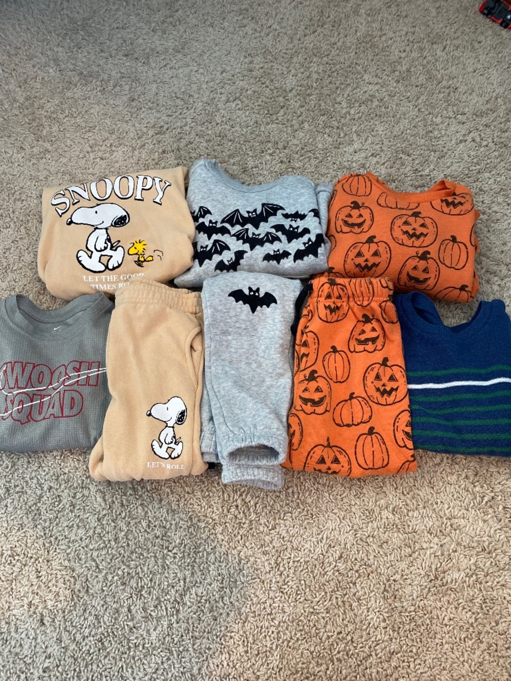 Large lot of 4T clothes